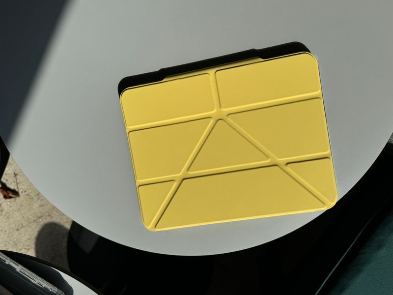 Case Logfer Origami iPad Pro 13 (2024) Yellow Heart Spring Yellow pr_0076395  in the online store Oriental Case in Kyiv from the Ukrainian brand Orientalcase ✅